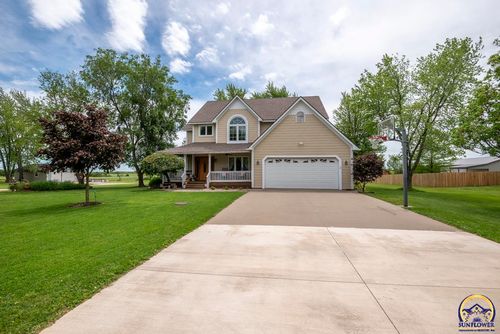 1031 Schenk St, Osage City, KS, 66523-1622 | Card Image