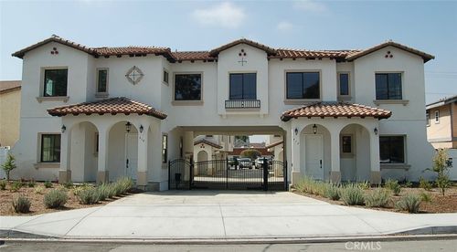 412-425 W Duarte Rd, Monrovia, CA, 91016-4520 | Card Image