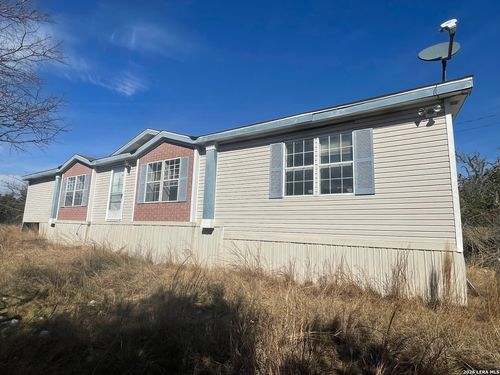 11208 E Us Highway 290, Fredericksburg, TX, 78624-5760 | Card Image