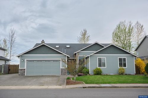 9754 Willamette St, Aumsville, OR, 97325-9625 | Card Image