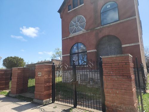 311 Garfield Blvd, Chicago, IL, 60621-4119 | Card Image