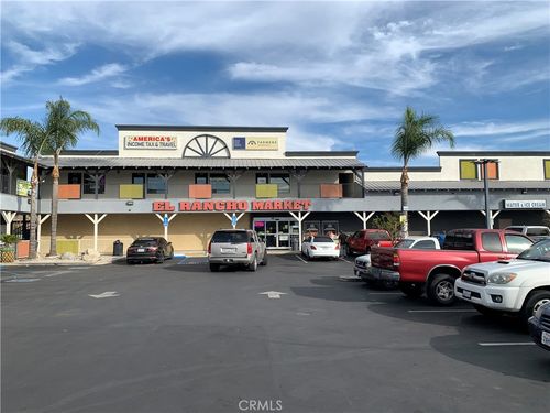 5850 Etiwanda Ave, Jurupa Valley, CA, 91752-2276 | Card Image