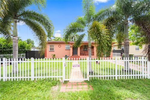916 Nw 3rd Ave, Homestead, FL, 33030-4314 | Card Image