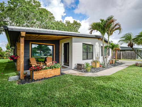 1611 4th Avenue, Vero Beach, FL, 32960 | Card Image