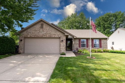 6145 Miller Woods Lane, Indianapolis, IN, 46237 | Card Image
