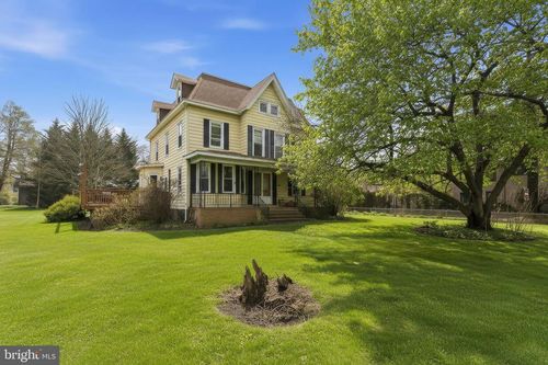 600 Farnsworth Ave, Bordentown, NJ, 08505-2025 | Card Image