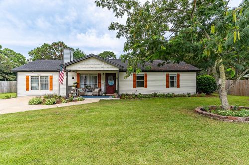 6935 Jasper St, Navarre, FL, 32566-8601 | Card Image