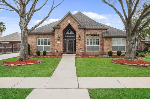 5215 Samuels Dr, Pasadena, TX, 77505-3843 | Card Image