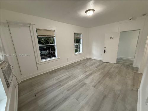 apt-22-177 Ne 50th St, Miami, FL, 33137-2743 | Card Image