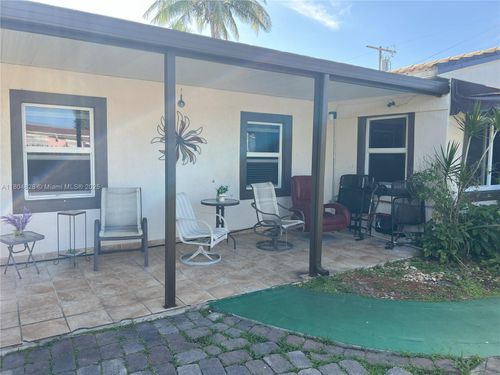 10720 Nw 5th Ave, Miami, FL, 33168-3209 | Card Image