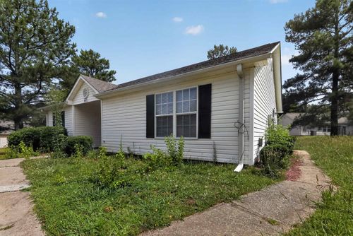 607 Basil Ct, Spartanburg, SC, 29301-3778 | Card Image