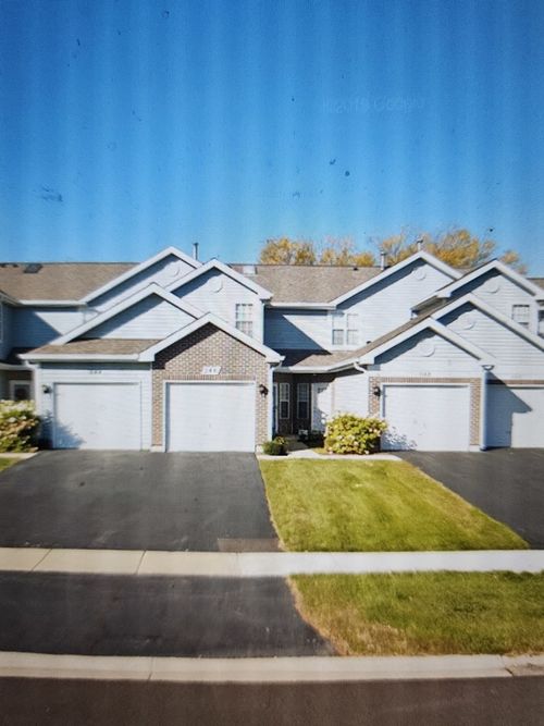 546-546 Woodhaven Dr, Mundelein, IL, 60060-1537 | Card Image