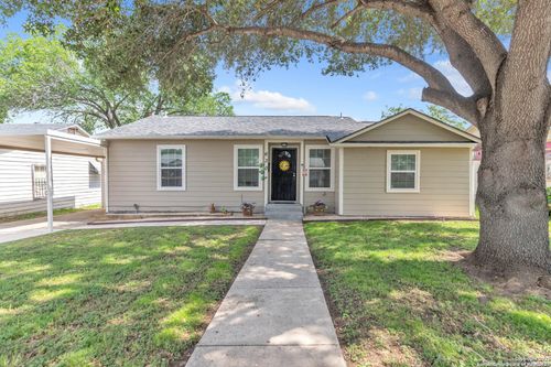 630 Glamis Ave, San Antonio, TX, 78223-1506 | Card Image
