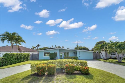 17 Se 9th Ave, Deerfield Beach, FL, 33441-4034 | Card Image