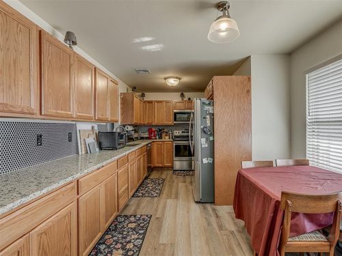 921 Ne 83rd St, Oklahoma City, OK, 73114-3901 | Card Image