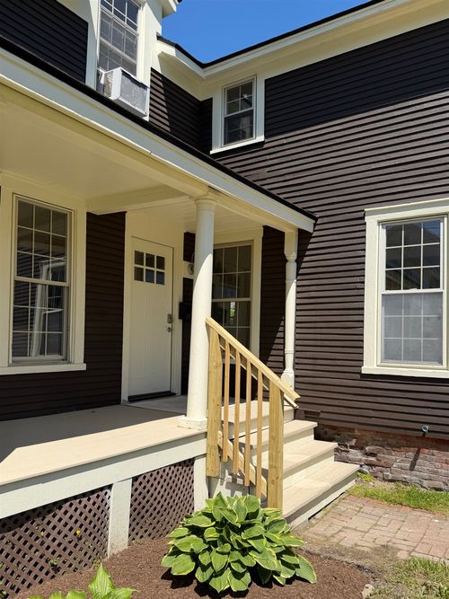 119 Pearl St, Rutland, VT, 05701-3131 | Card Image