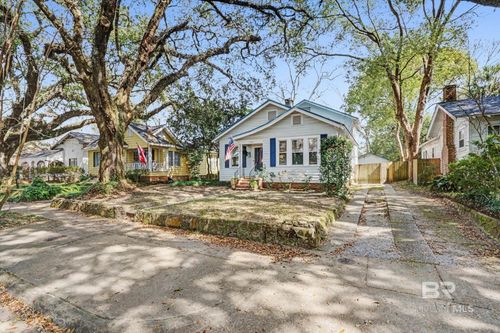 136 Florence Pl, Mobile, AL, 36607-3322 | Card Image