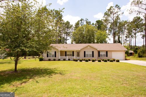 6619 Pine Ridge Cir, Blackshear, GA, 31516-5358 | Card Image