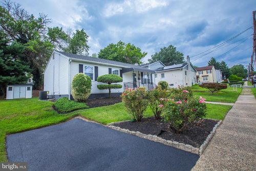 6233 Magnoliafrom Route Avenue, PENNSAUKEN, NJ, 08109 | Card Image
