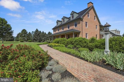 60 Southside Dr, NEWVILLE, PA, 17241-9550 | Card Image