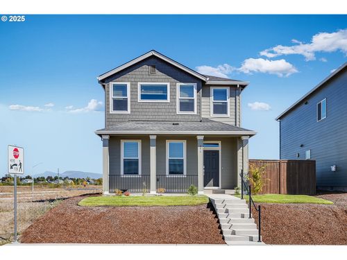 891 Legacy St, Eugene, OR, 97402-4498 | Card Image