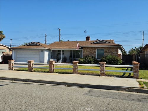 5573 E Bonnie Brae Street E, Montclair, CA, 91763 | Card Image