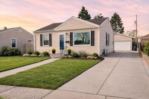 2520 E Crescent Street, RACINE, WI, 53403 | Card Image