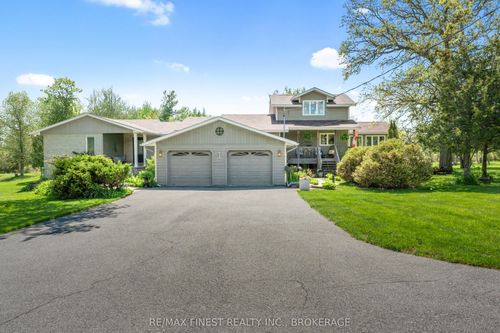 466 Colebrook Rd, Yarker, ON, K0K3N0 | Card Image