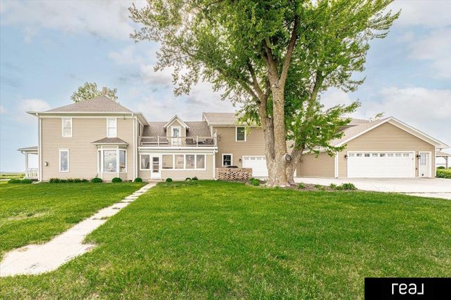 31506 Pioneer Trl, House other with 6 bedrooms, 3 bathrooms and 8 parking in Treynor IA | Image 7