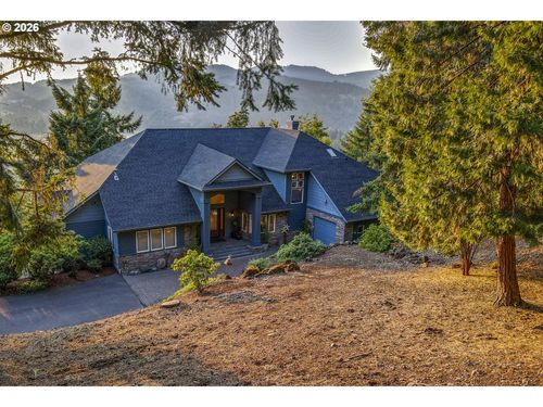 35662 High Ranch Dr, Springfield, OR, 97478-8226 | Card Image