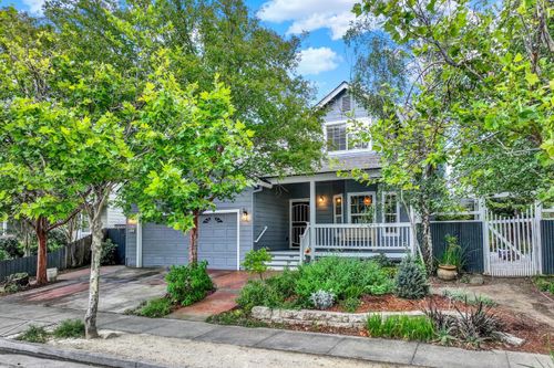 312 Creekside Way, Winters, CA, 95694-2119 | Card Image