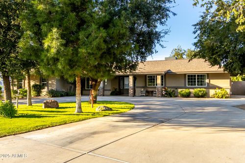 9032 W Villa Chula, Peoria, AZ, 85383-1806 | Card Image