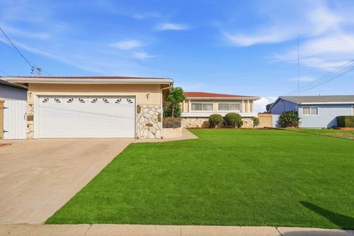 4950 Dafter Dr, San Diego, CA, 92102-1362 | Card Image