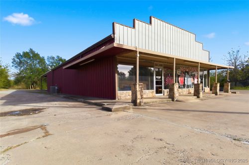 1016 N Washington Ave, Durant, OK, 74701-3064 | Card Image