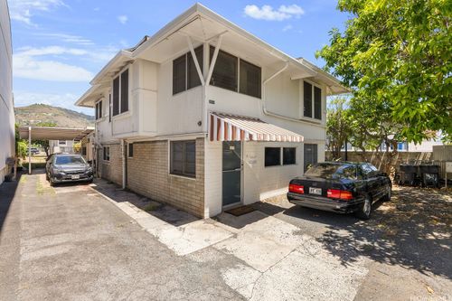 1924 Beretania St, Honolulu, HI, 96826-1310 | Card Image