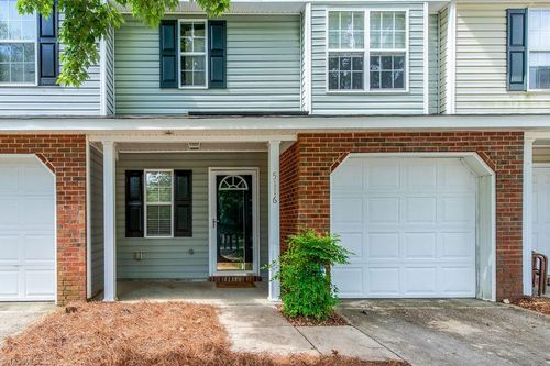 5116 Bartholomews Ln, Greensboro, NC, 27407-2726 | Card Image
