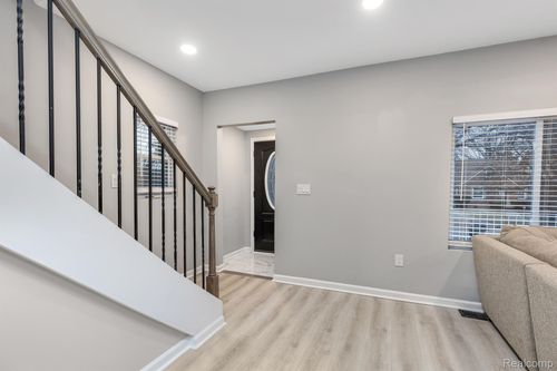 14862 Prevost St, Detroit, MI, 48227-1816 | Card Image
