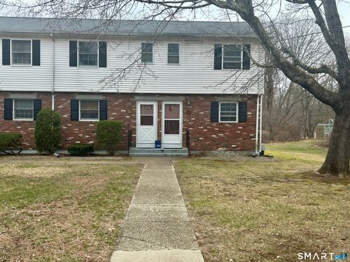 11-11 Athol St, Killingly, CT, 06239-1905 | Card Image