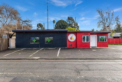 1966 Broadway St, Vallejo, CA, 94589-1908 | Card Image