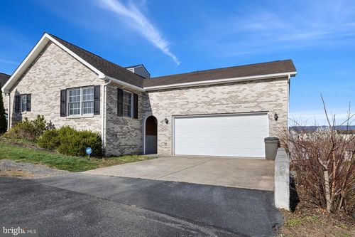 b-6-41 Deaken Cir, STRASBURG, VA, 22657-5283 | Card Image