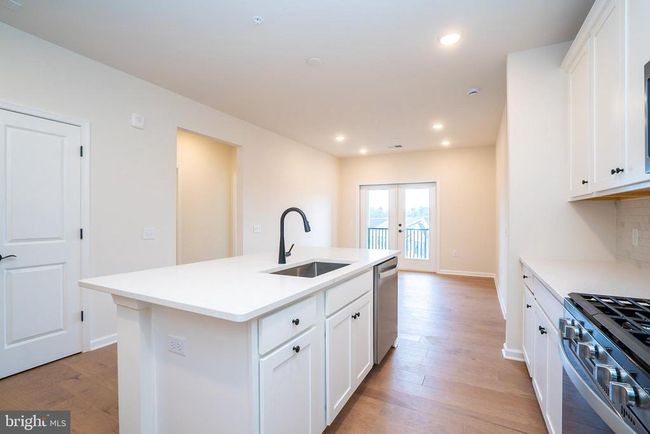 311 - 1 Culvert Dr, Condo with 2 bedrooms, 2 bathrooms and null parking in PRINCETON JUNCTION NJ | Image 4