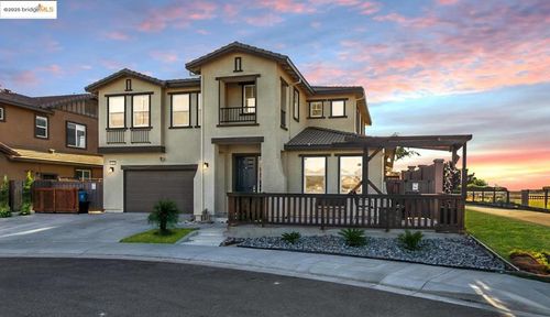536 Aster St, Vacaville, CA, 95688-9054 | Card Image