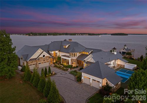 8515 Norman Estates Dr, Denver, NC, 28037-7668 | Card Image