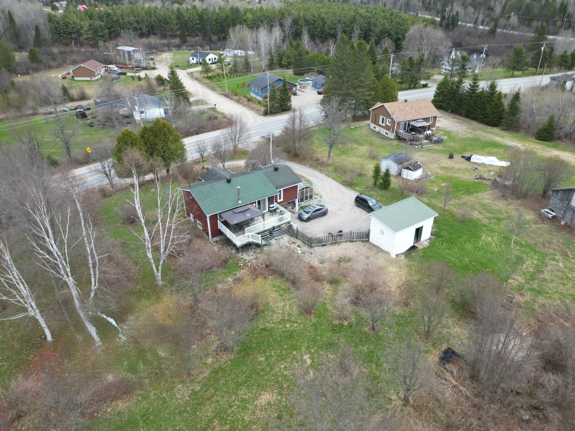 Residential in Lac-des-Écorces 3
