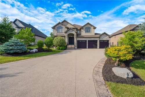 209 River Birch St, Kitchener, ON, N2C2V3 | Card Image