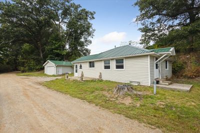 68445 Sweet Lake Road, House other with 2 bedrooms, 1 bathrooms and null parking in Sturgis MI | Image 2