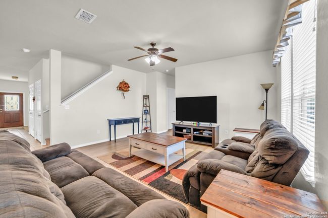 3628 Lazy Diamond, House other with 5 bedrooms, 3 bathrooms and null parking in Selma TX | Image 10