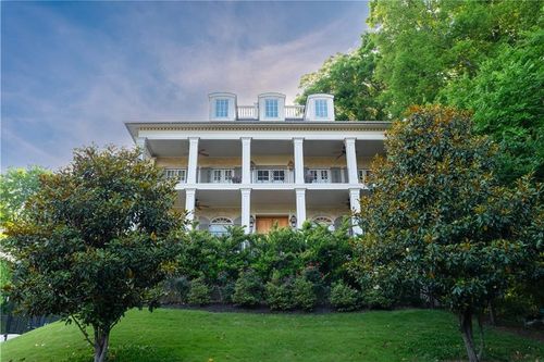 790 Lakeview Ave Ne, Atlanta, GA, 30308-1845 | Card Image