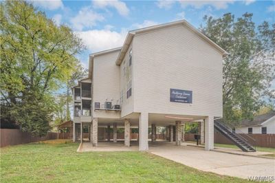 1721 Hackberry Lane, Condo with 18 bedrooms, 18 bathrooms and null parking in Tuscaloosa AL | Image 1