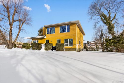 2-301 S Ridge Street, Rye Town, NY, 10573 | Card Image